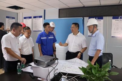 新材料集團黨委書記、董事長耿立才赴蜀能礦產(chǎn)調(diào)研督導慰問